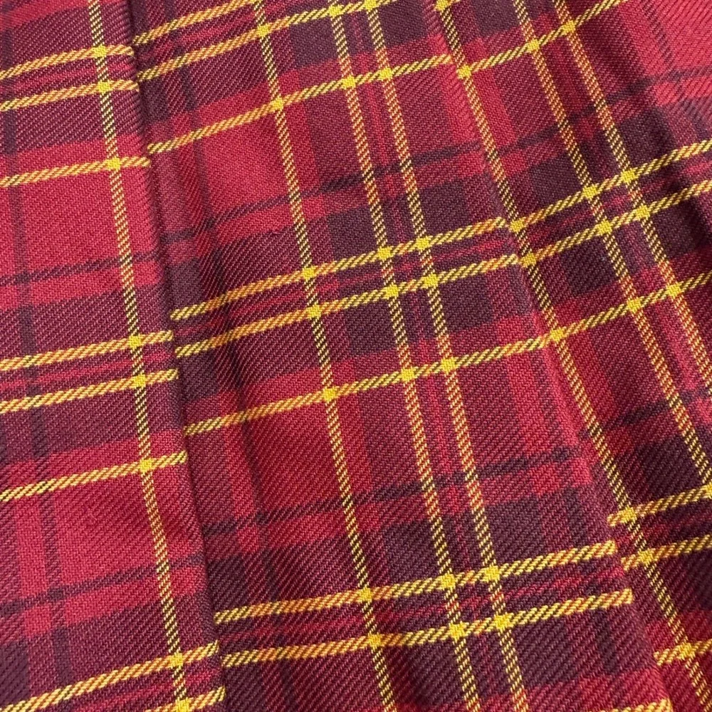 Harry Potter Gryffindor Plaid Skirt Pleated Mini NWT‎ Red Gold Lrg Hermione - Picture 13 of 13